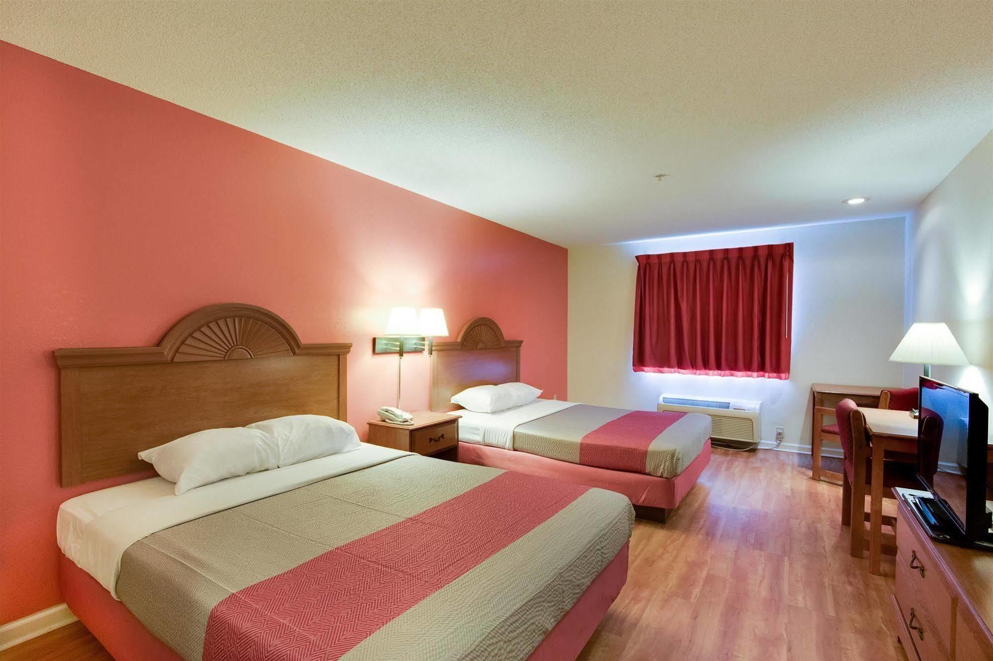 Motel 6-Hinesville, Ga Екстер'єр фото