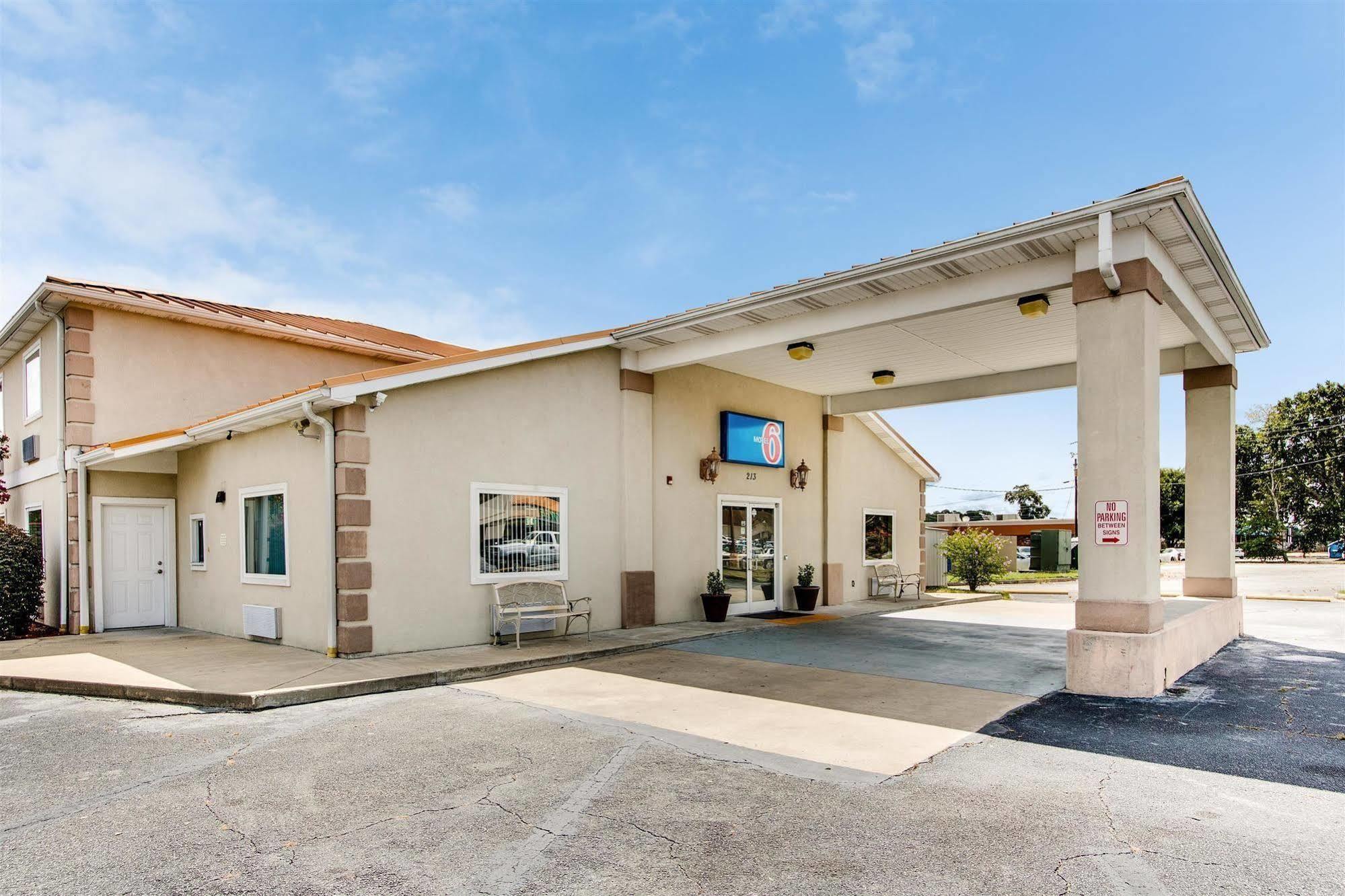 Motel 6-Hinesville, Ga Екстер'єр фото
