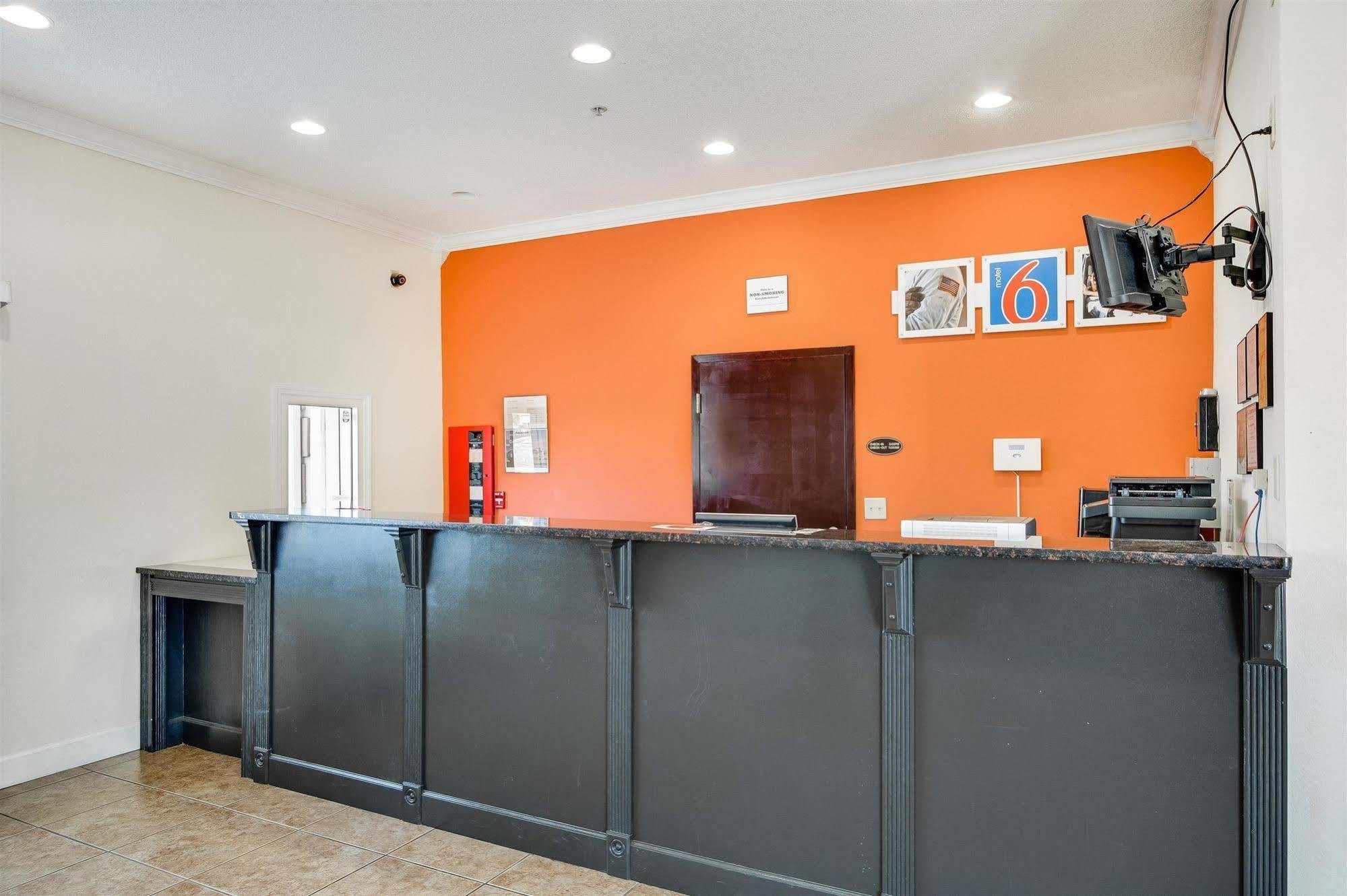 Motel 6-Hinesville, Ga Екстер'єр фото