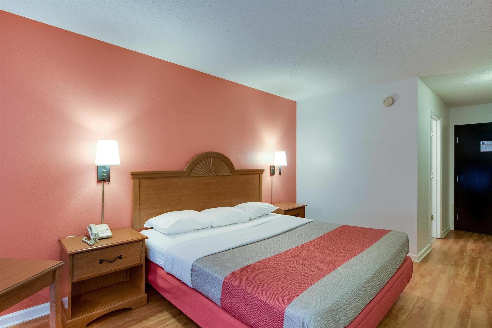 Motel 6-Hinesville, Ga Екстер'єр фото